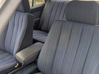 Usata Mercedes E250 1987 Bianco Berlina