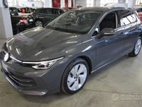 Usata VW Golf VIII Style 150 CV (110 kW) 2025 Grigio scuro Berlina