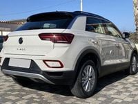 Usata VW T-Roc Life 110 CV (80 kW) 2022 Nero SUV