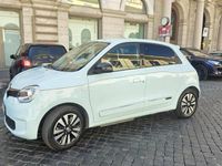 Usata Renault Twingo 60 kW (82 CV) 2023 Blu Utilitaria