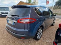 Usata Ford S-MAX Titanium 163 CV (119 kW) 2012 Blu Monovolume
