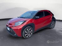 Usata Toyota Aygo X Lounge 72 CV (52 kW) 2024 Rosso SUV