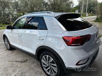 Usata VW T-Roc 116 CV (85 kW) 2022 Bianco SUV