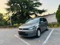 Usata VW Touran Comfortline 105 CV (77 kW) 2011 Grigio Monovolume