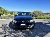 Usado VW Polo 90 CV (66 kW) 2012 Negro Utilitario