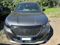 Usata Peugeot 2008 Allure 131 CV (96 kW) 2023 Grigio SUV