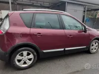 Usata Renault Scénic 131 CV (96 kW) 2014 Monovolume