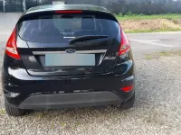 Usata Ford Fiesta 82 CV (60 kW) 2010 Nero Berlina