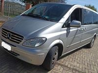 Usata Mercedes Viano 116 CV (85 kW) 2010 Argento Monovolume