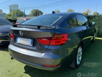 Usata BMW 318 143 CV (105 kW) 2014 Grigio Berlina