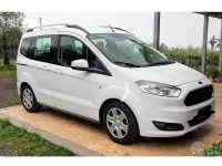 Usata Ford Tourneo Courier 2016 Bianco Monovolume