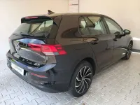 Usata VW Golf VIII Life 110 CV (80 kW) 2023 Nero Berlina