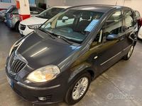 Usata Lancia Musa 95 CV (69 kW) 2009 Grigio Monovolume