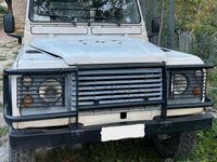 Usata Land Rover Defender 86 CV (63 kW) 1989 Bianco SUV