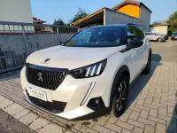 Usata Peugeot 2008 GT-line 131 CV (96 kW) 2020 Bianco SUV