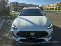 Usata MG HS Luxury 162 CV (119 kW) 2023 Bianco SUV
