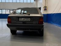 Usata Lancia Delta 1988 Grigio Utilitaria