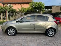 Usata Opel Corsa Cosmo 80 CV (58 kW) 2007 Utilitaria