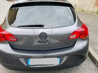 Usata Opel Astra 110 CV (80 kW) 2012 Grigio Berlina