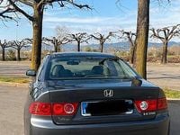 Usata Honda Accord 140 CV (102 kW) 2006 Grigio Berlina