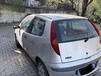 Usata Fiat Punto 60 CV (44 kW) 2000 Utilitaria