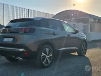 Usata Peugeot 3008 Allure 131 CV (96 kW) 2022 Grigio SUV