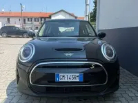 Usata Mini Cooper SE Classic 75 kW (102 CV) 2023 Nero Utilitaria
