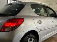 Usata Peugeot 207 73 CV (53 kW) 2013 Grigio Berlina