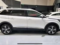 Usado Peugeot 5008 131 CV (96 kW) 2018 Blanco Monovolumen
