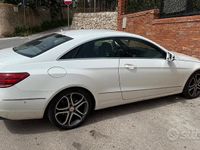 Usata Mercedes E250 204 CV (150 kW) 2014 Bianco Coupé