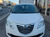 Usata Lancia Ypsilon Gold 95 CV (69 kW) 2012 Bianco Utilitaria