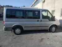 Usata Ford Transit Tourneo 125 CV (91 kW) 2002 Grigio Monovolume
