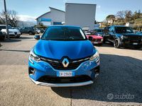 Usata Renault Captur Techno 101 CV (74 kW) 2024 Blu SUV