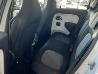 Usata Renault Twingo 60 kW (82 CV) 2023 Utilitaria