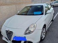 usata Alfa Romeo Giulietta 1.6 jtdm anno 2013