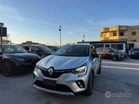 Usata Renault Captur Techno 91 CV (66 kW) 2024 Grigio SUV