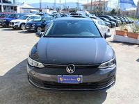 Usata VW Golf VIII Active 116 CV (85 kW) 2023 Grigio Berlina
