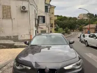 Usata Alfa Romeo Giulia 150 CV (110 kW) 2018 Grigio Berlina