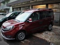 Usata Fiat Doblò Trekking 120 CV (88 kW) 2018 Rosso Monovolume