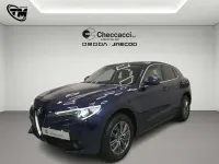 Usata Alfa Romeo Stelvio 190 CV (139 kW) 2018 Blu/azzurro SUV