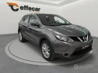 Usata Nissan Qashqai 116 CV (85 kW) 2015 Grigio SUV