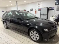 Usata BMW 320 150 CV (110 kW) 2004 Nero Station wagon