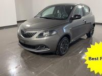 Usata Lancia Ypsilon Gold 69 CV (50 kW) 2023 Grigio Utilitaria
