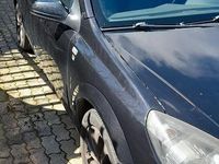 Usata Opel Astra 110 CV (80 kW) 2010 Nero Station wagon