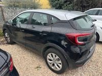 Usata Renault Captur Zen 100 CV (73 kW) 2022 Nero SUV