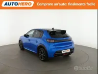 Käytetty Peugeot 208 GT 131 HP (96 kW) 2023 Sininen Viistoperä