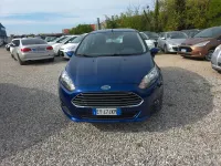 Usata Ford Fiesta 80 CV (58 kW) 2015 Blu Utilitaria