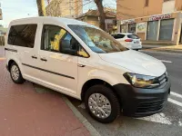 Usata VW Caddy Comfortline 102 CV (75 kW) 2016 Bianco Monovolume