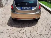 Usata Lancia Ypsilon Gold 69 CV (50 kW) 2021 Giallo Utilitaria