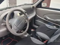 Usata Fiat 600 54 CV (39 kW) 2006 Grigio Utilitaria